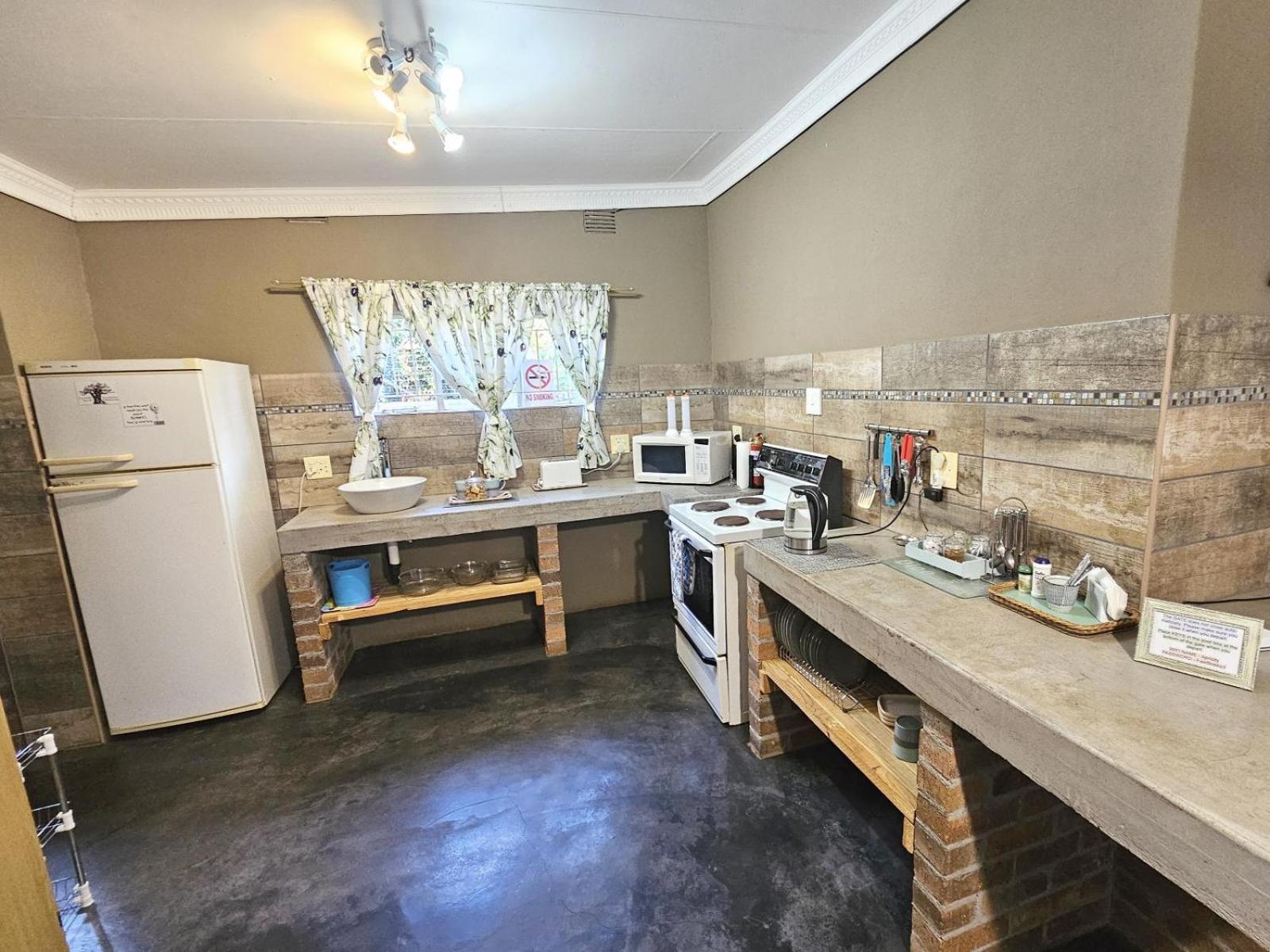 Apricity Inn Луис Трикард Екстериор снимка