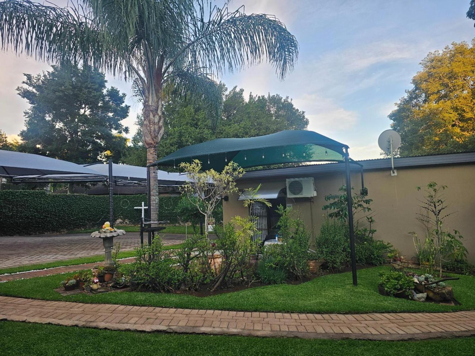 Apricity Inn Луис Трикард Стая снимка