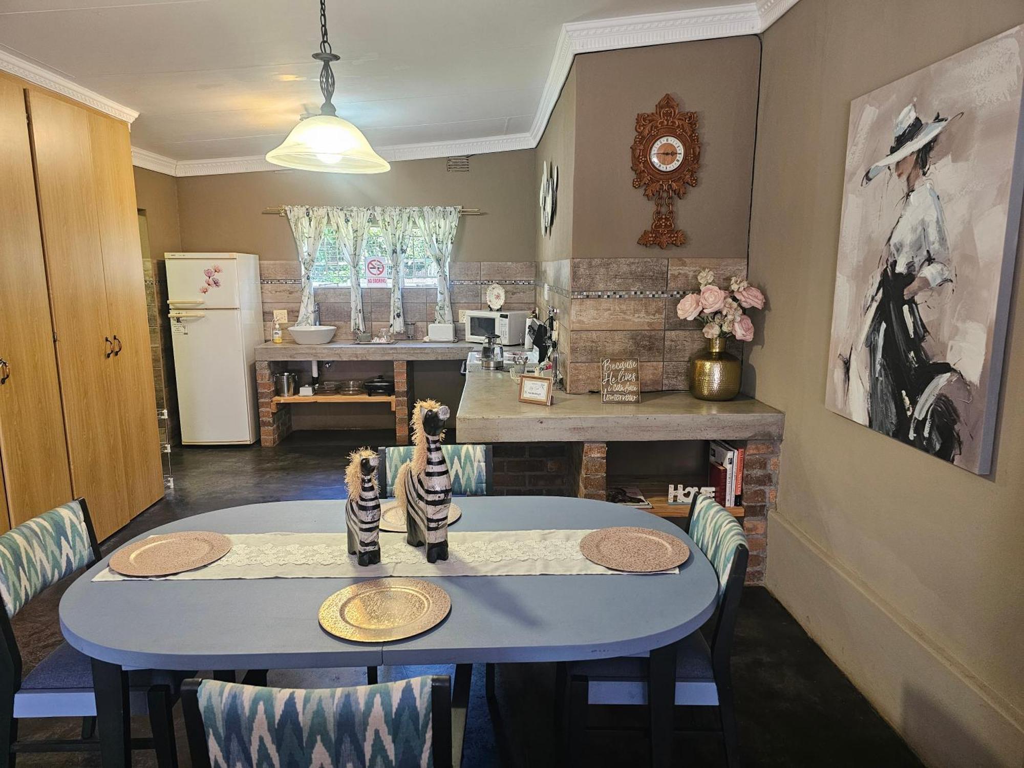 Apricity Inn Луис Трикард Екстериор снимка
